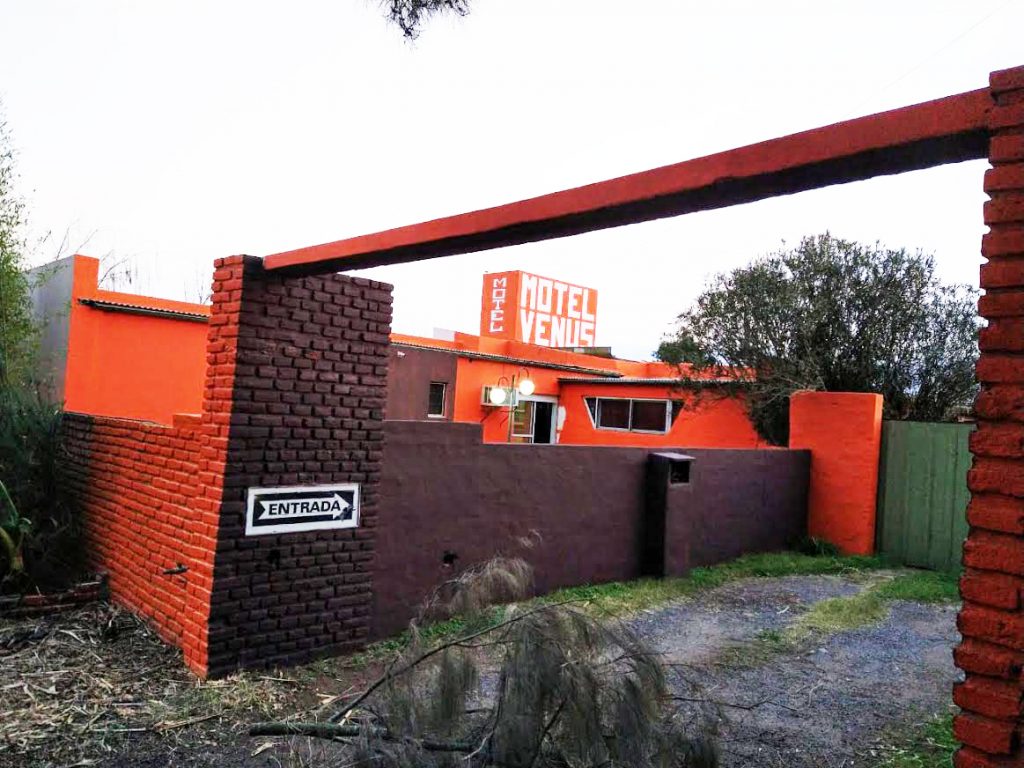 UN EMPRENDIMIENTO FAMILIAR