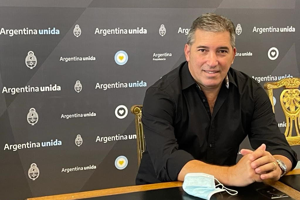 FAMILIARES EN CASARES