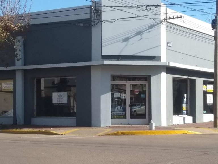 CASARES QUEDARÁ HECHO UNA PINTURITA…