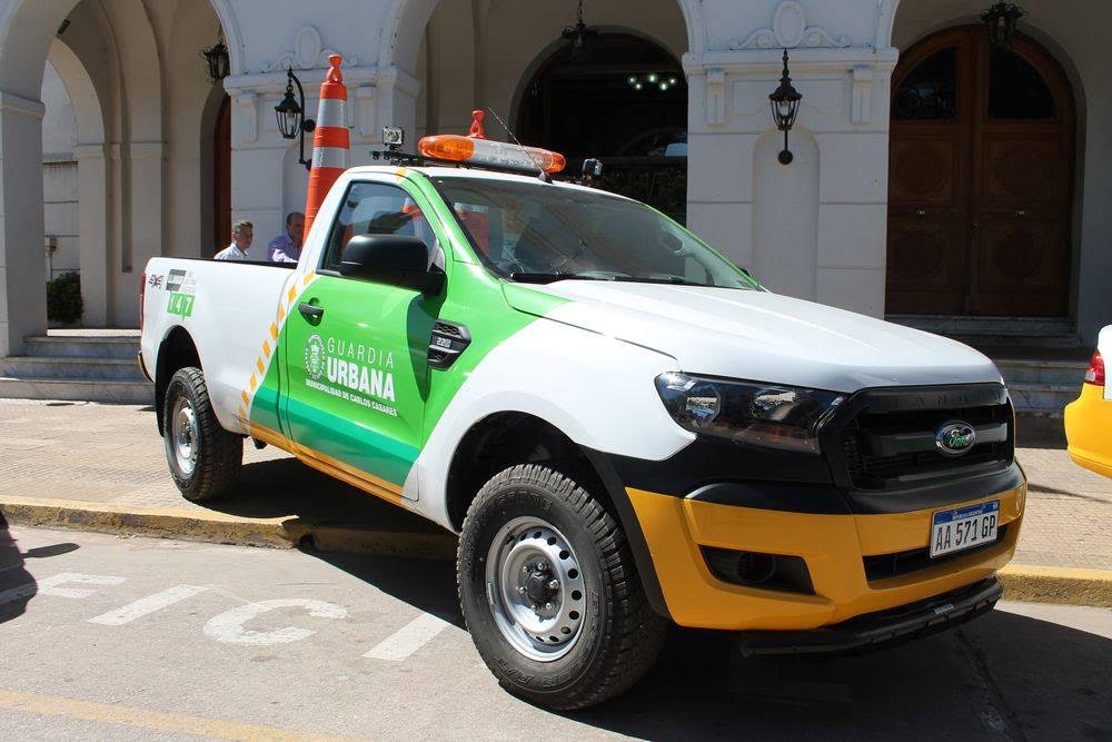 SE AUTORIZÓ LA COMPRA DE DOS CAMIONETAS PARA GUARDIA URBANA Y UN CAMIÓN COMPACTADOR PARA SERVICIOS URBANOS