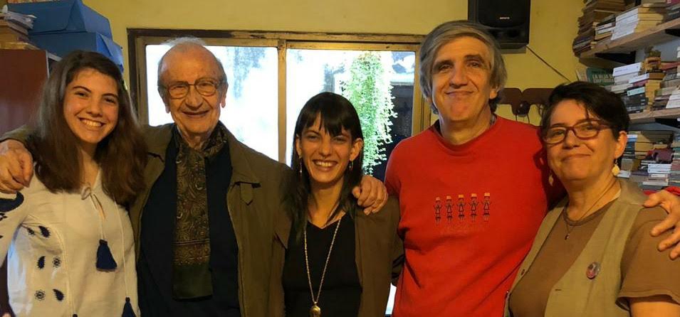 ES HIJO DE UN CASARENSE