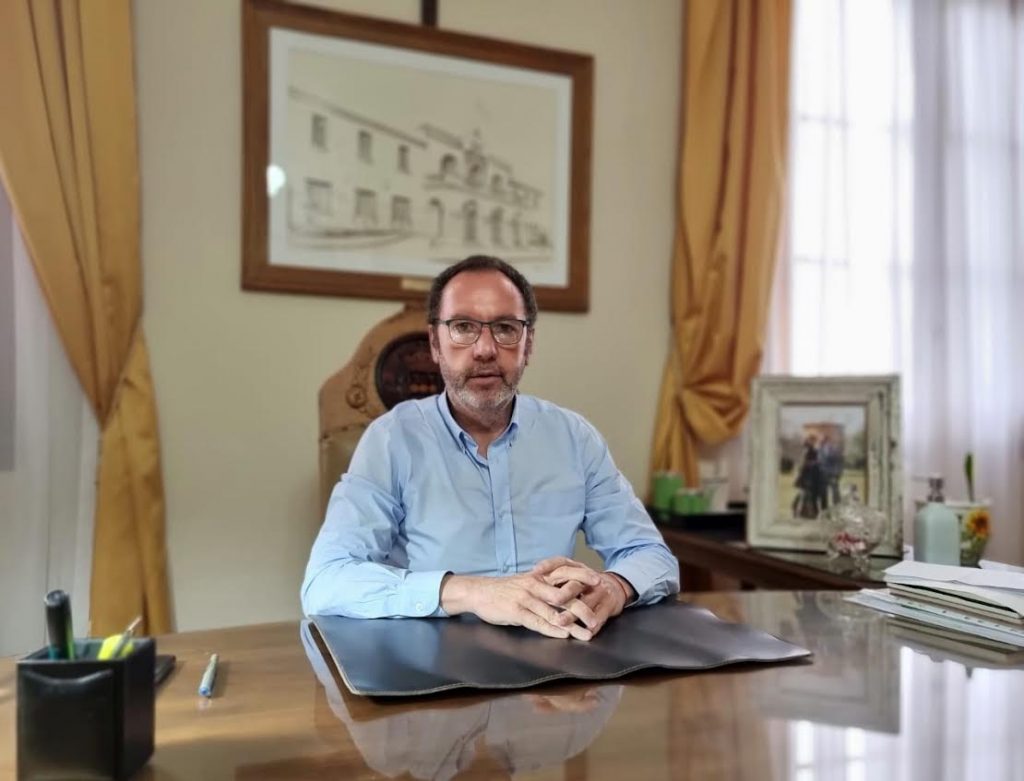 NUEVO AUMENTO A LOS EMPLEADOS MUNICIPALES