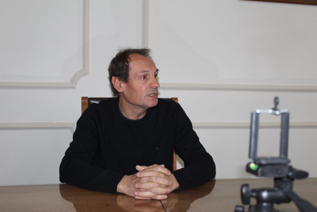 EL INTENDENTE STADNIK CON LA PRENSA