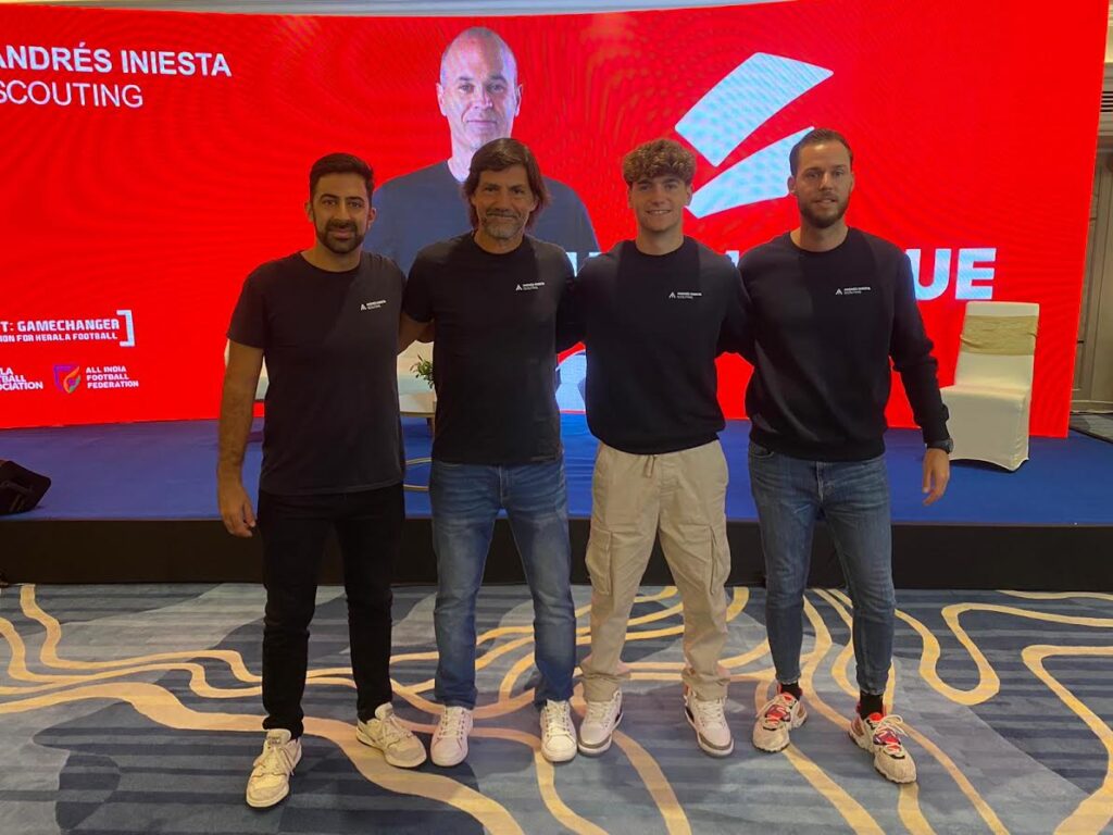 DE CASARES A LA INDIA