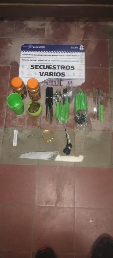 PARTE PRENSA POLICIA CARLOS CASARES