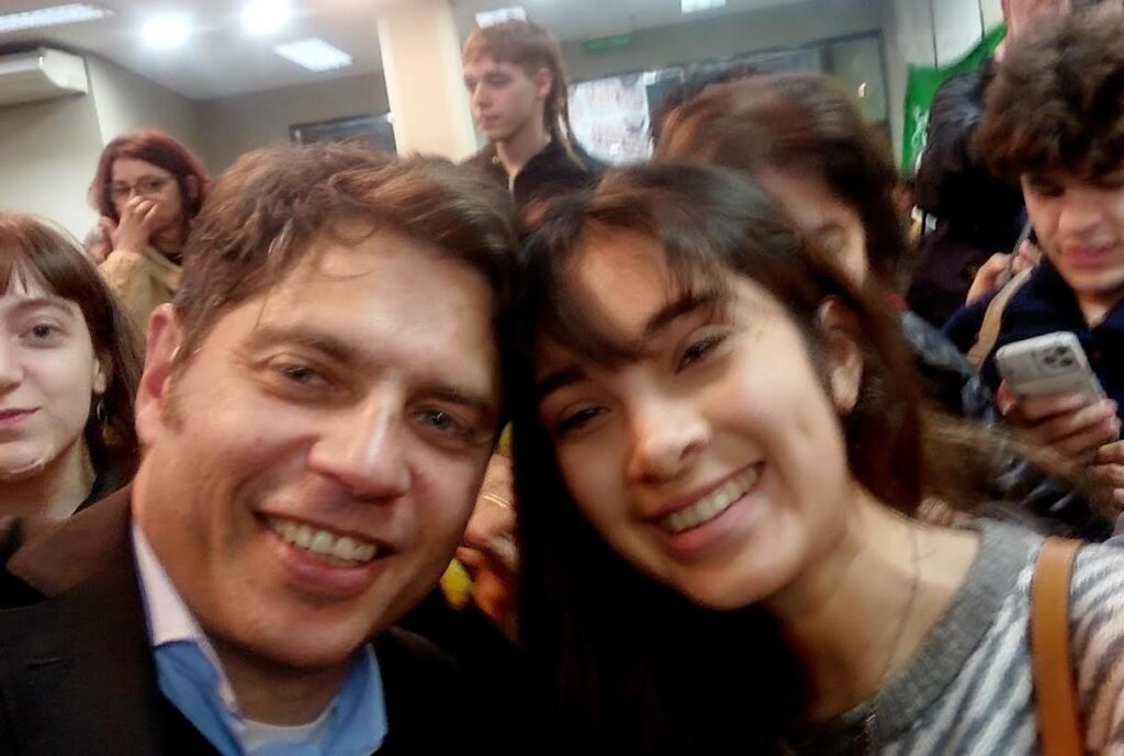 JOVEN CASARENSE CON UN PROMETEDOR FUTURO POLÍTICO