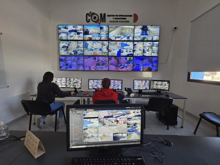 MÁS DE 100 CÁMARAS DE ALTA CALIDAD